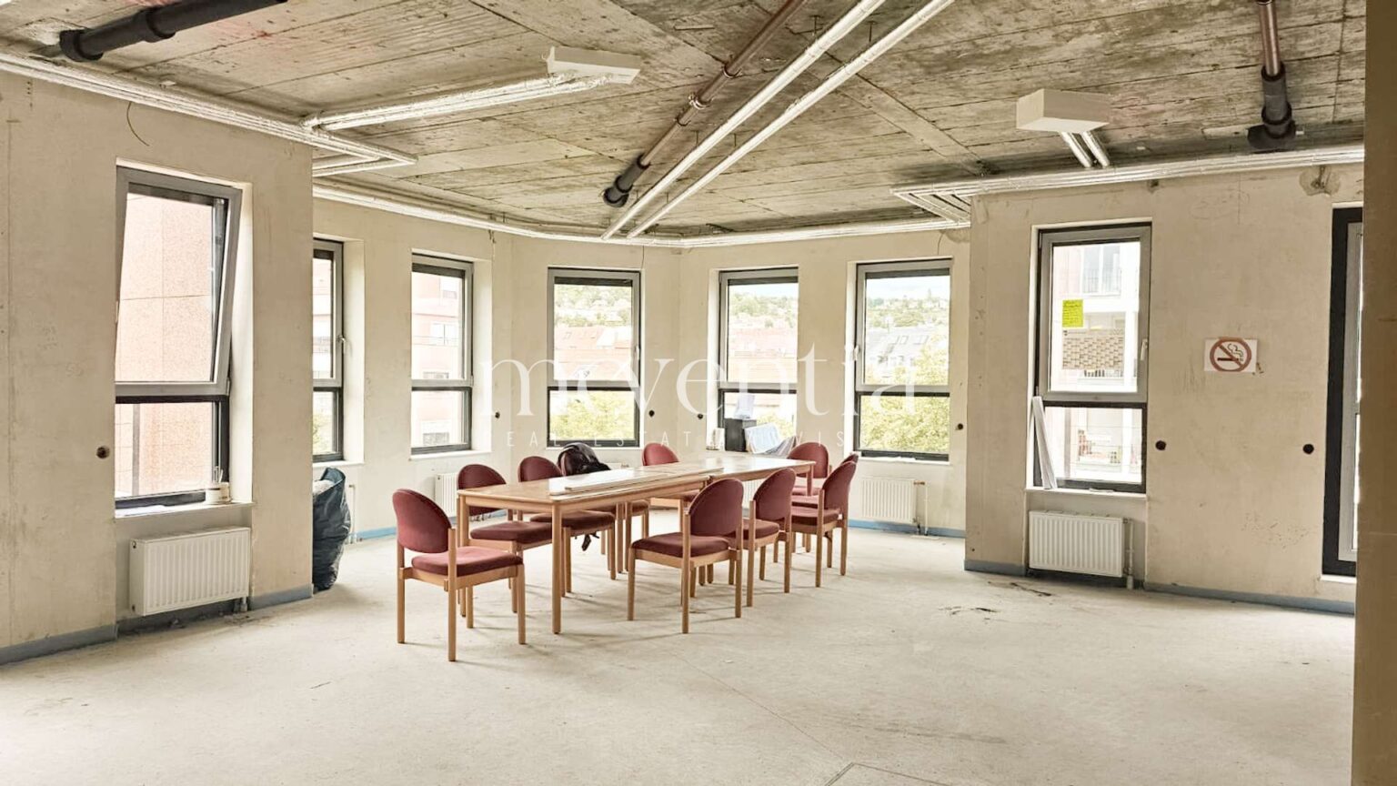 4. OG Bürofläche