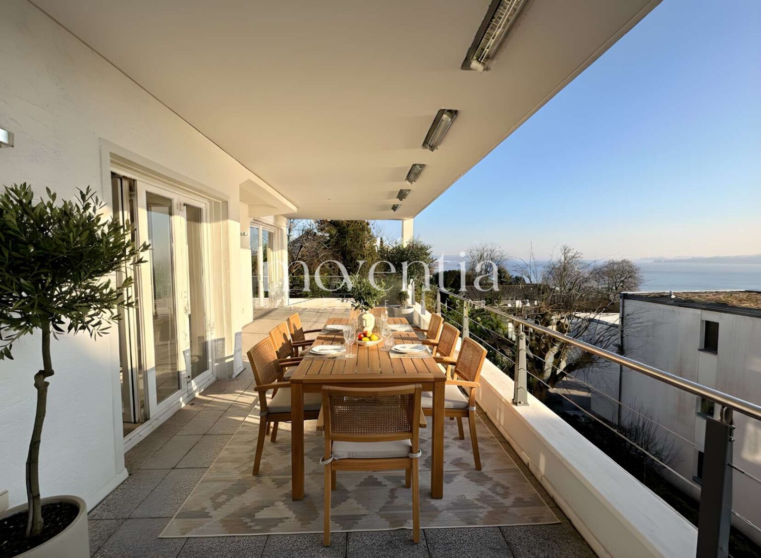 Balkon mit Ausblick EG