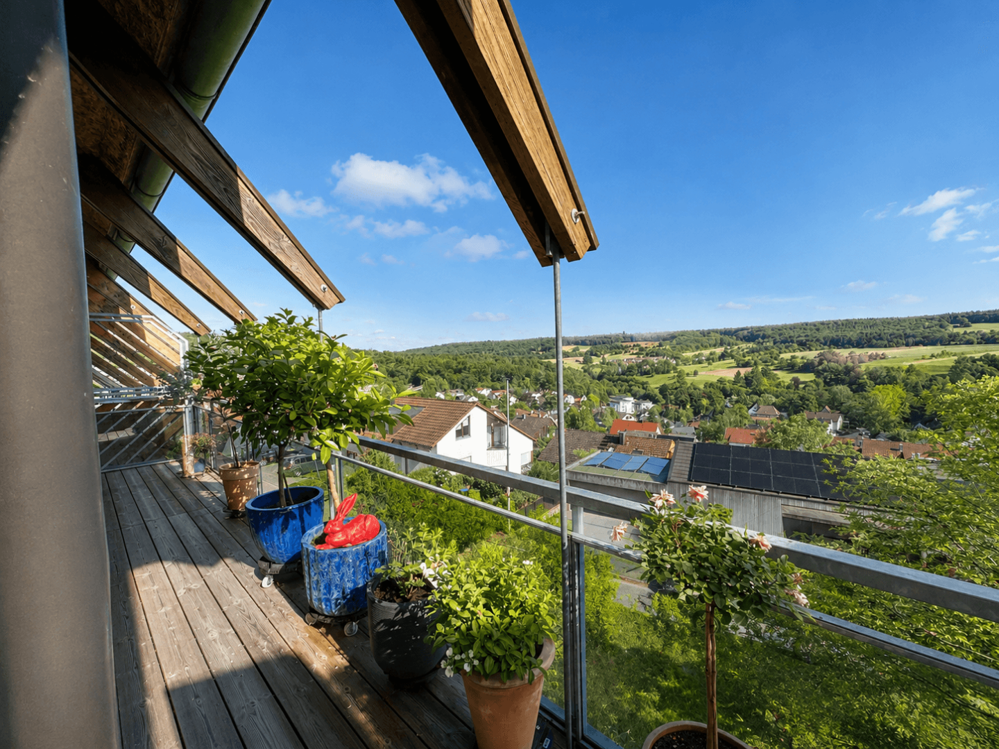 Balkon mit Ausblick OG