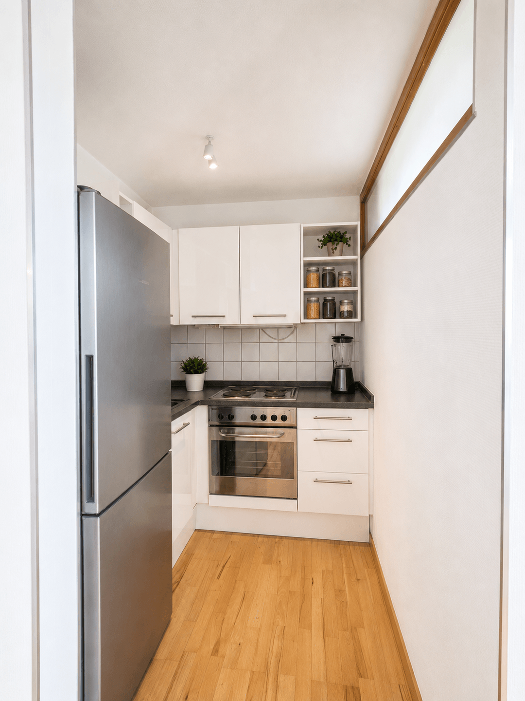 Einliegerwohnung Küche KG