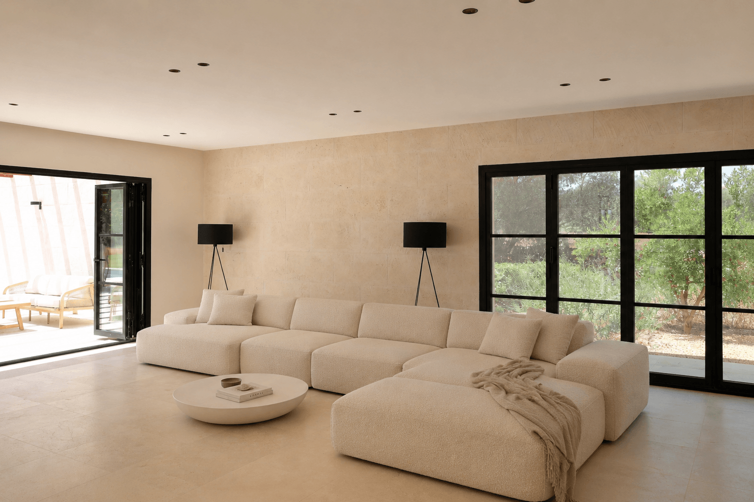 Wohnzimmer - und Esszimmer