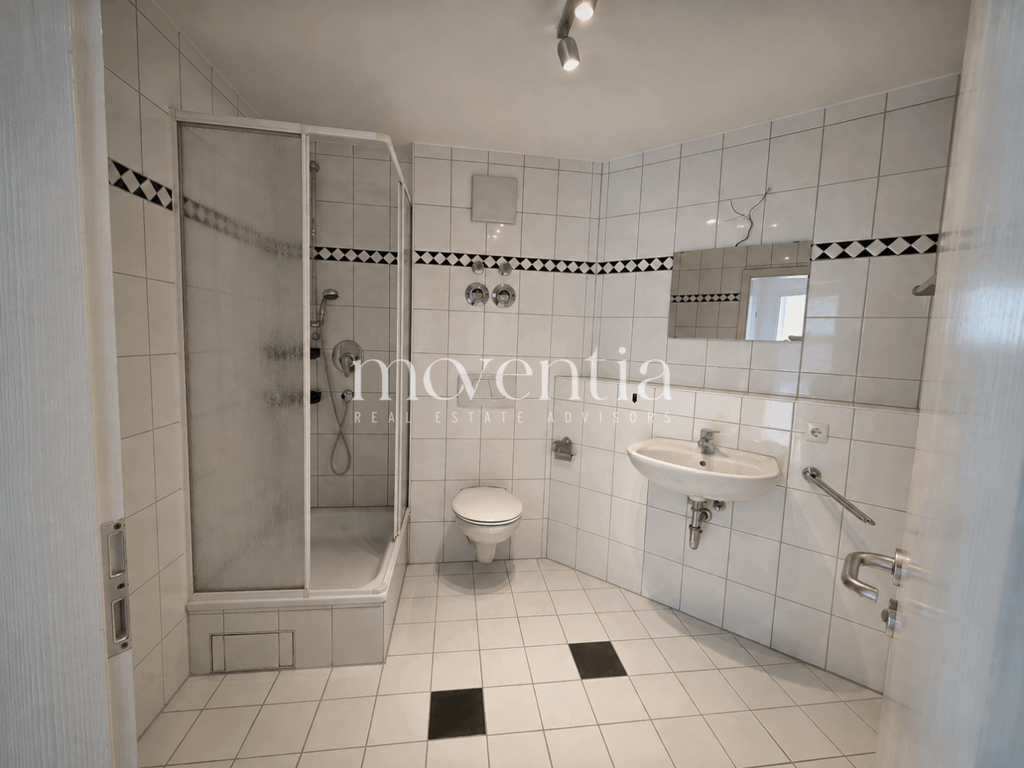 Badezimmer unten